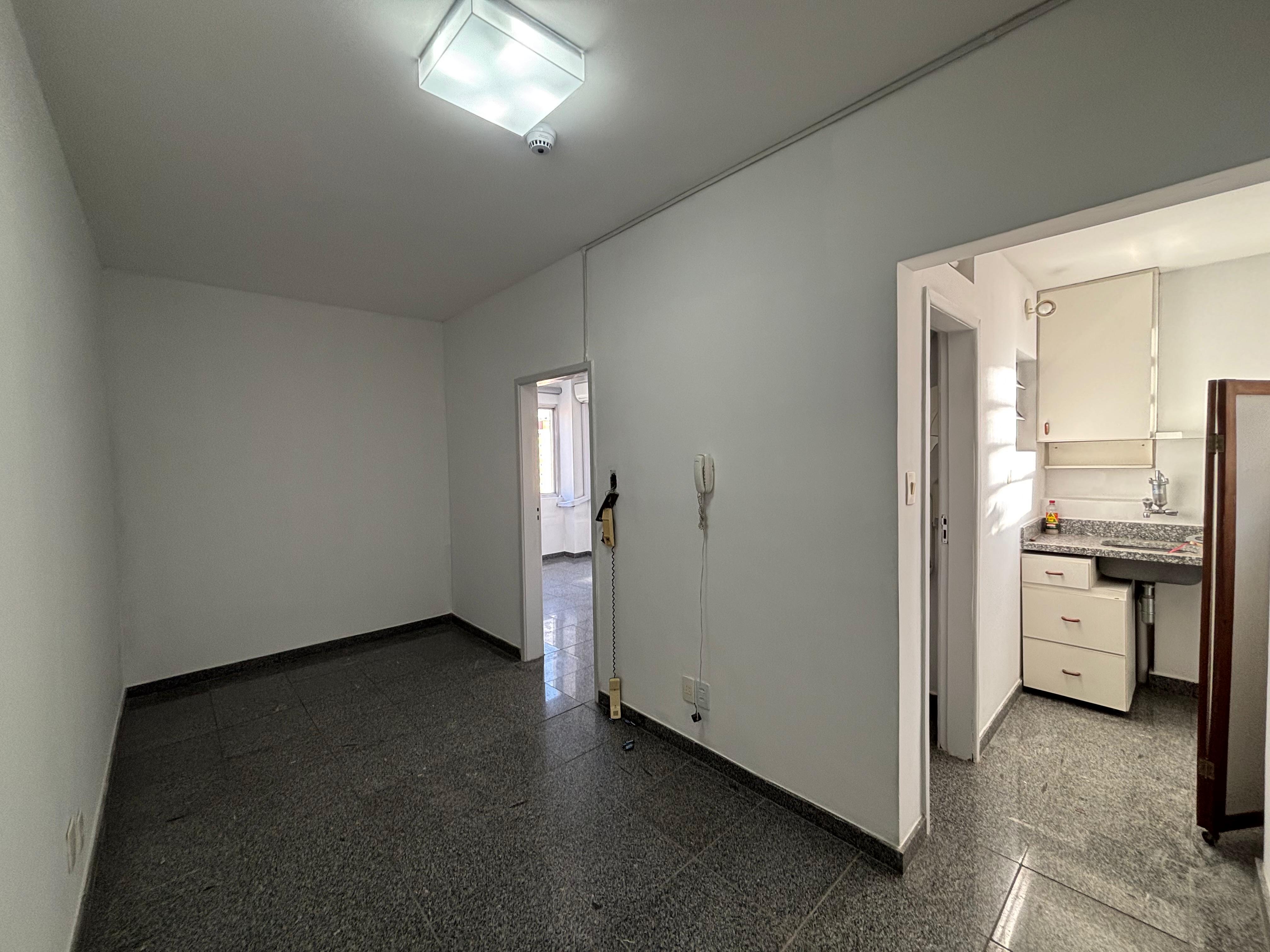 Imagem - ALUGA-SE SALA COMERCIAL DE 31M² - CÓD. 31335
