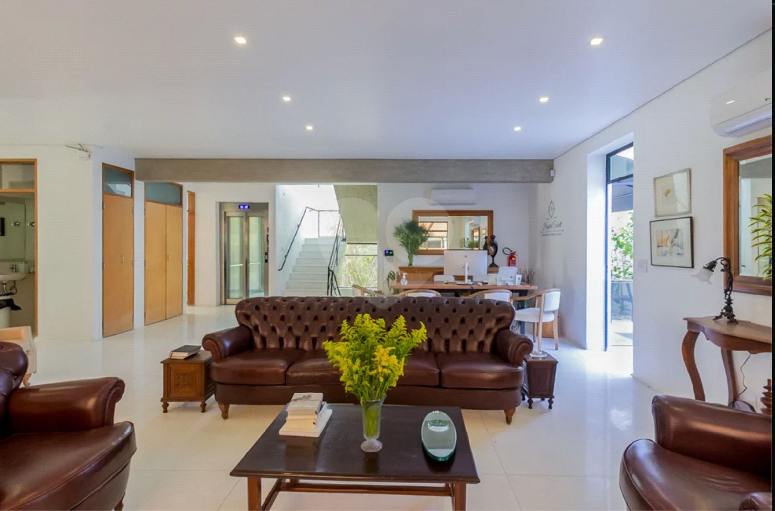 Imagem - ALUGAM-SE CONSULTÓRIOS MÉDICOS - CÓD.24406