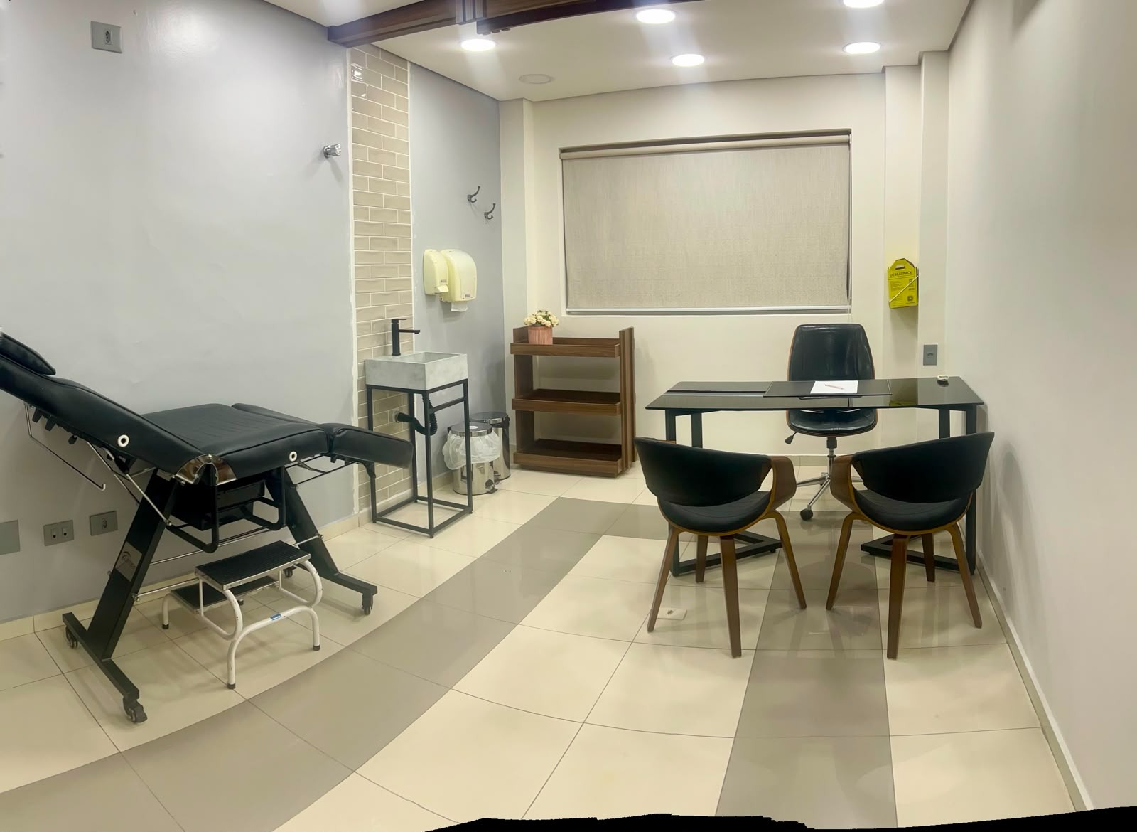 Imagem - LOCAÇÃO - UM ESPAÇO PARA CUIDAR, ACOLHER E TRABALHAR COM TRANQUILIDADE– CÓD. 32000